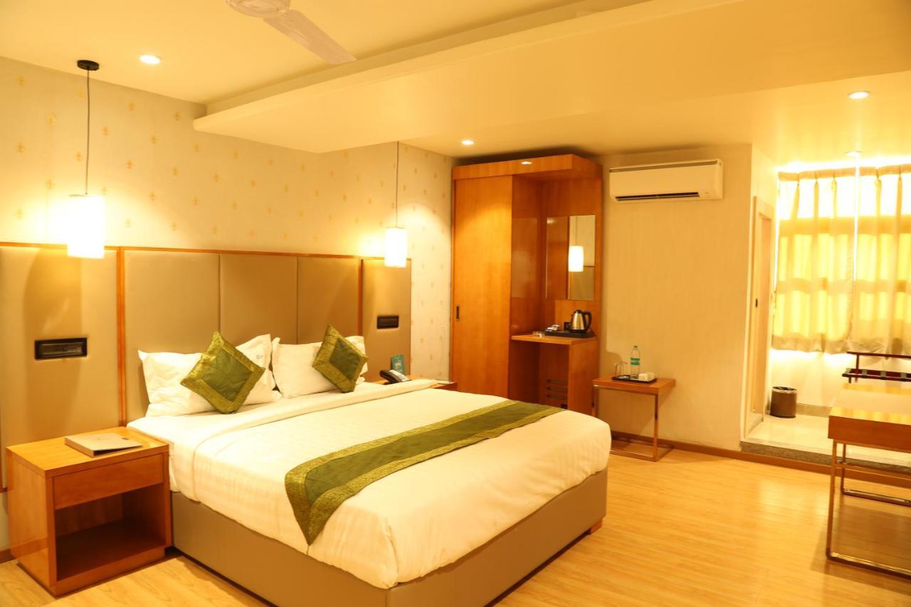 Hotel Reva Regency Bhopal Extérieur photo